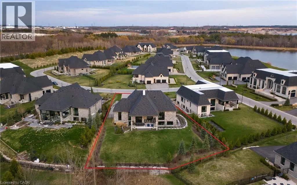 161 HERITAGE LAKE Drive