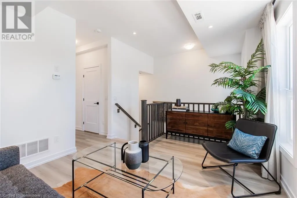205 BURKE Street