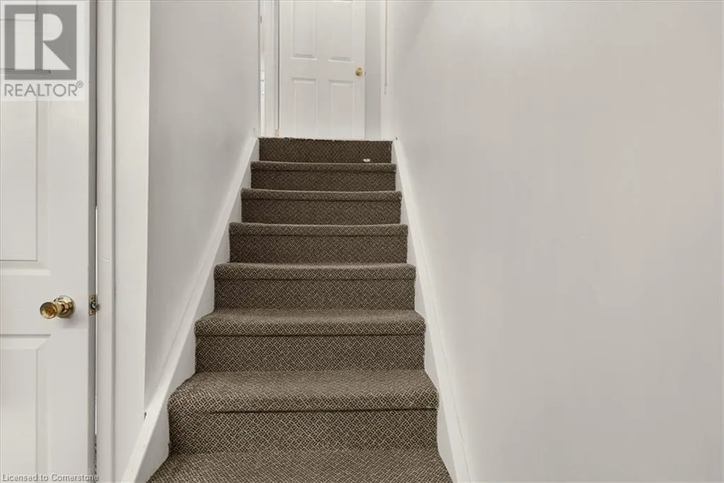 122 LAKESHORE Road Unit# 8, #8