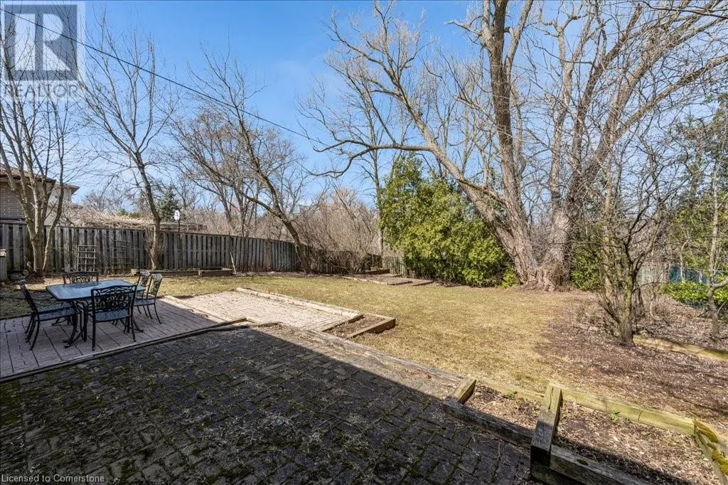 441 VALLEY Drive