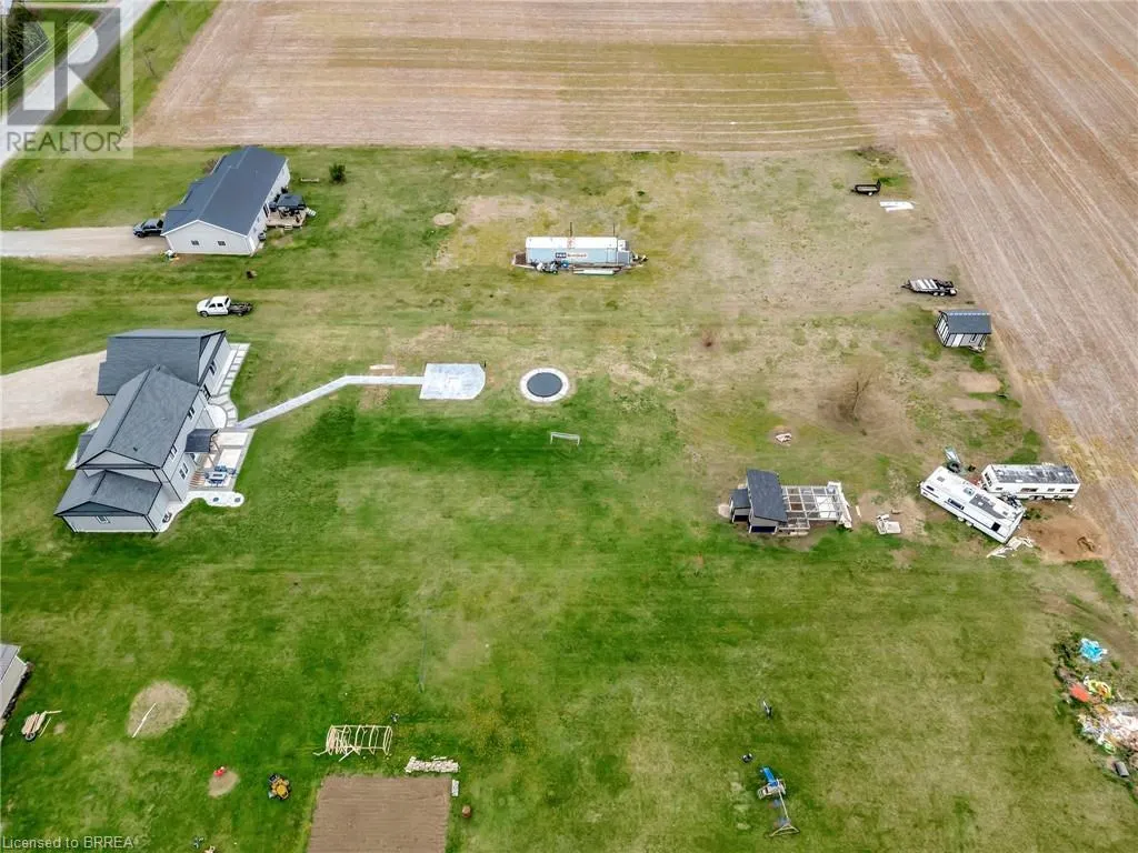 2445 EAST QUARTER LINE Road