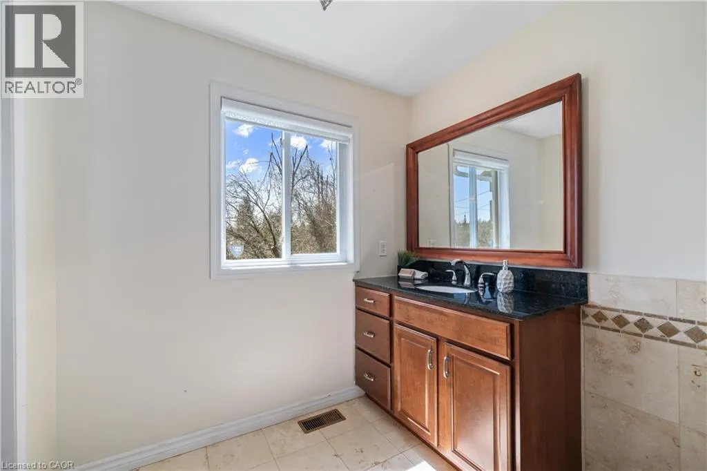 33 TOTTEN DRIVE Drive