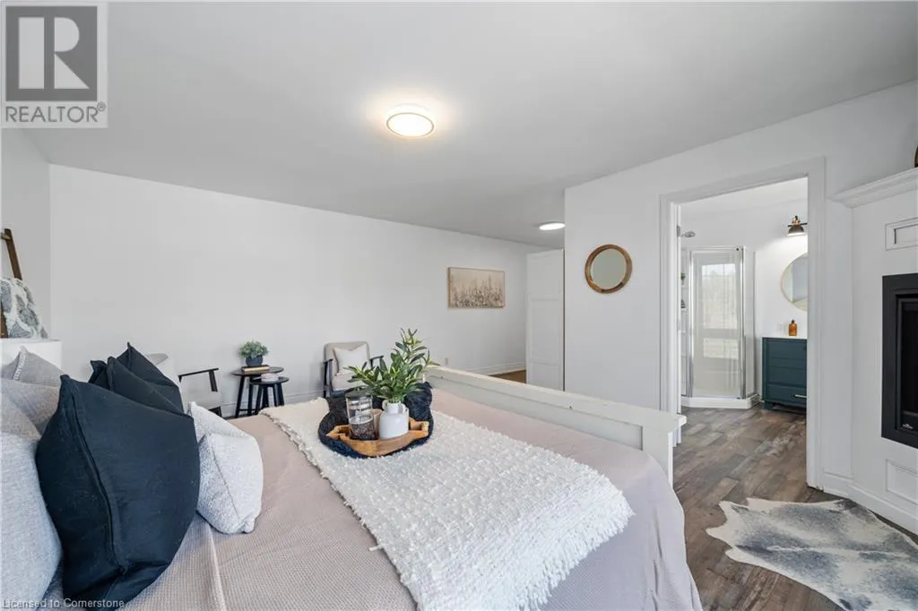 33 TOTTEN DRIVE Drive