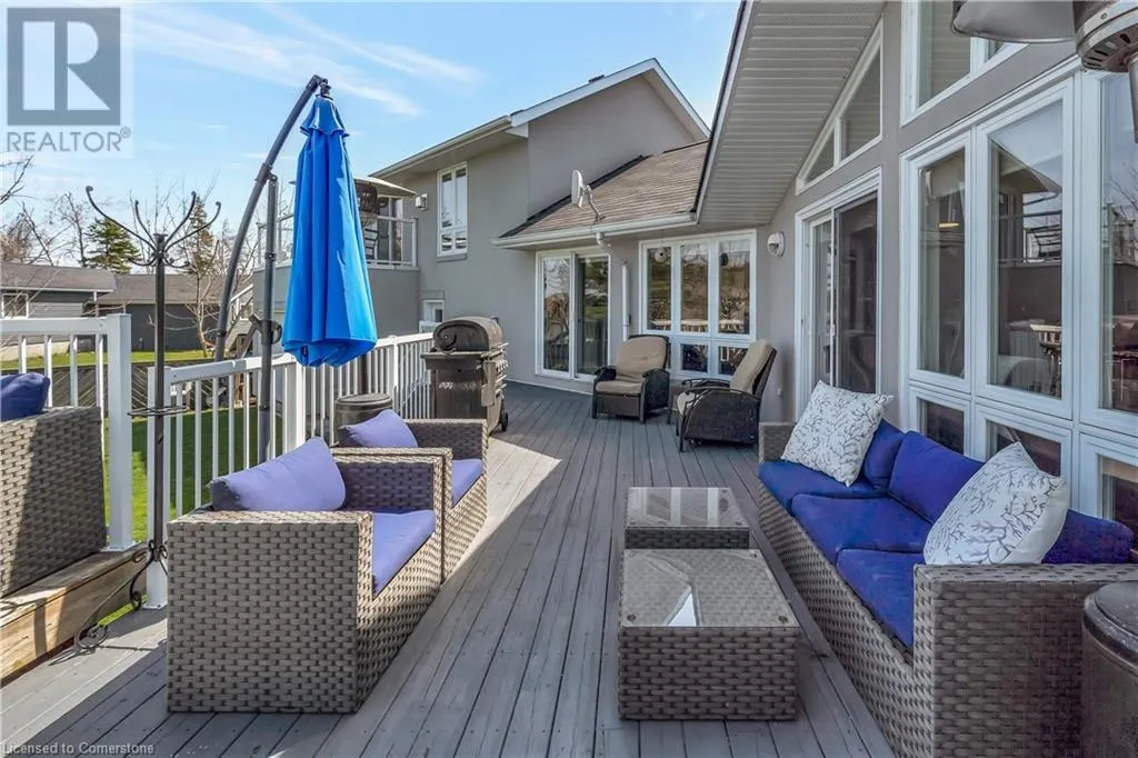 33 TOTTEN DRIVE Drive