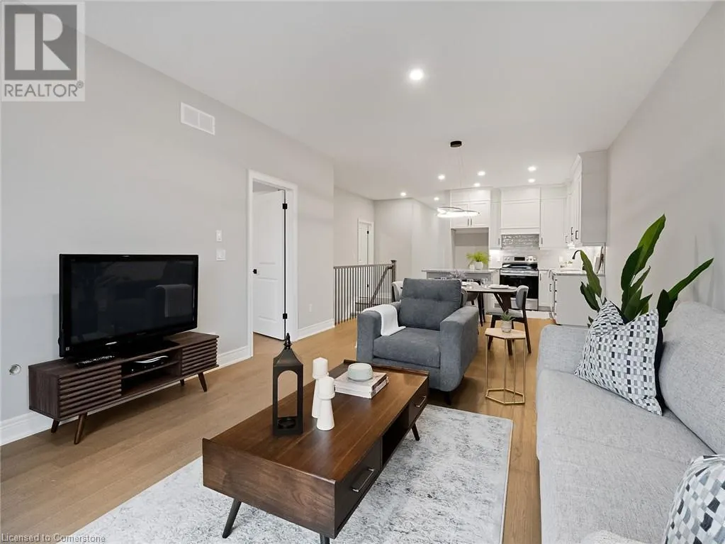 15 AUSTIN Drive