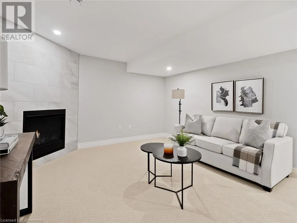 15 AUSTIN Drive