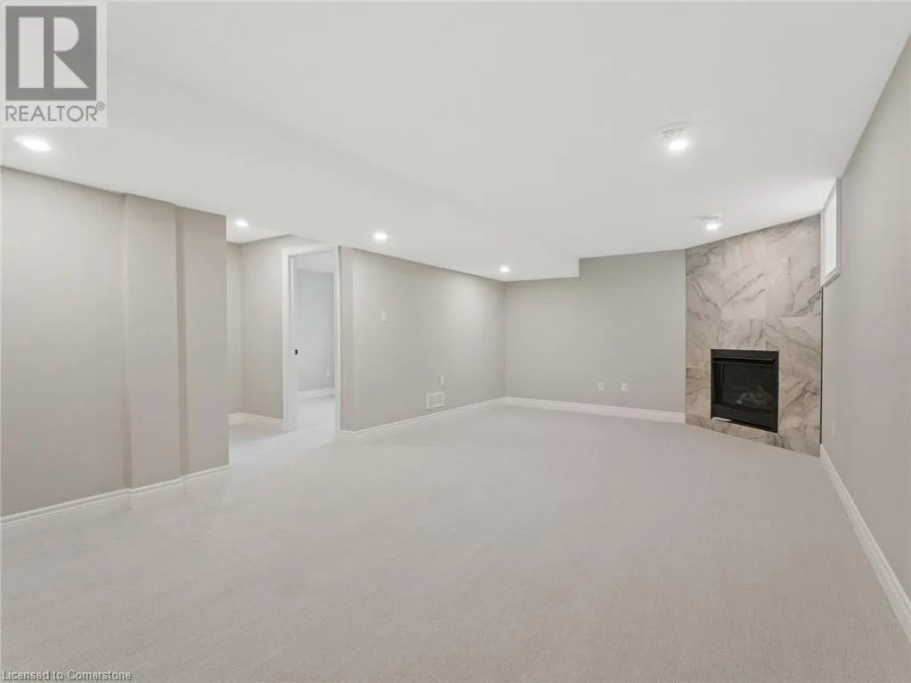 15 AUSTIN Drive