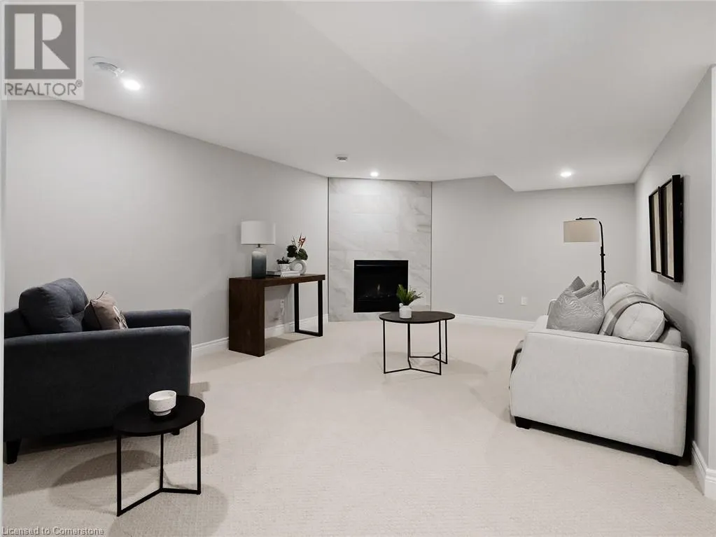 15 AUSTIN Drive