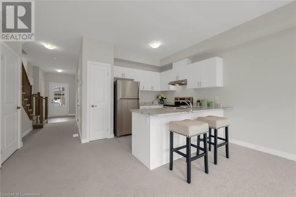 11 LINDEN PARK Lane