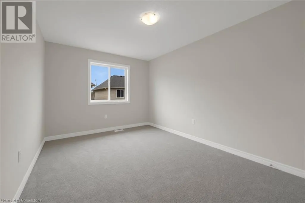11 LINDEN PARK Lane