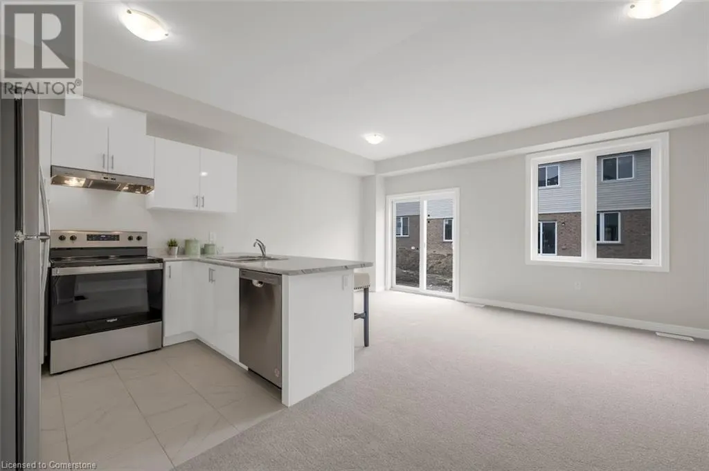 11 LINDEN PARK Lane