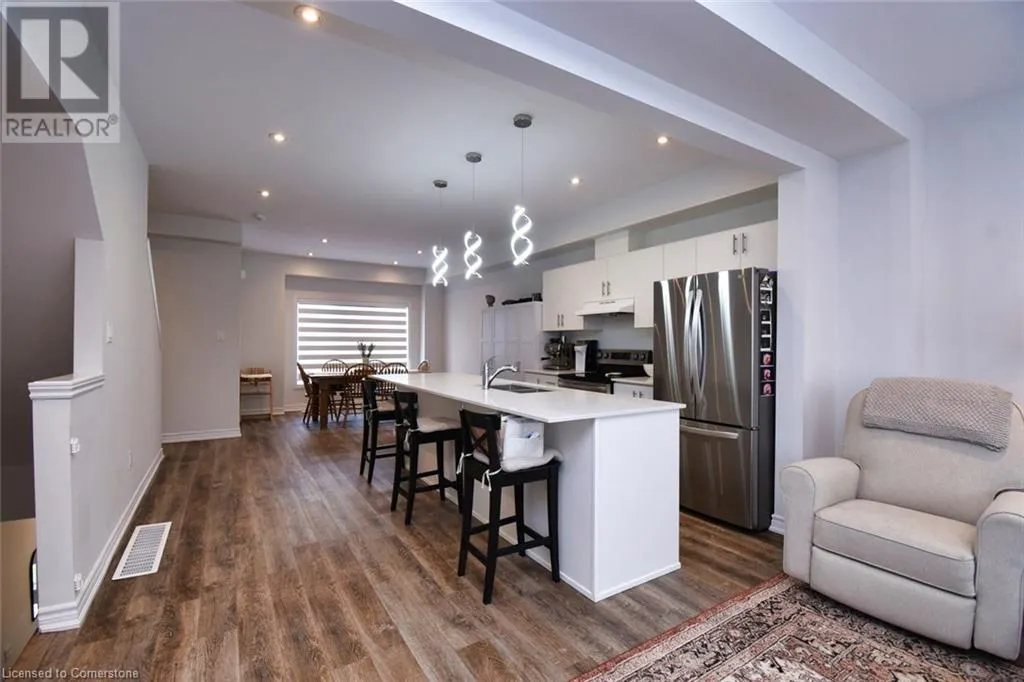187 WILSON Street W Unit# 4, #4
