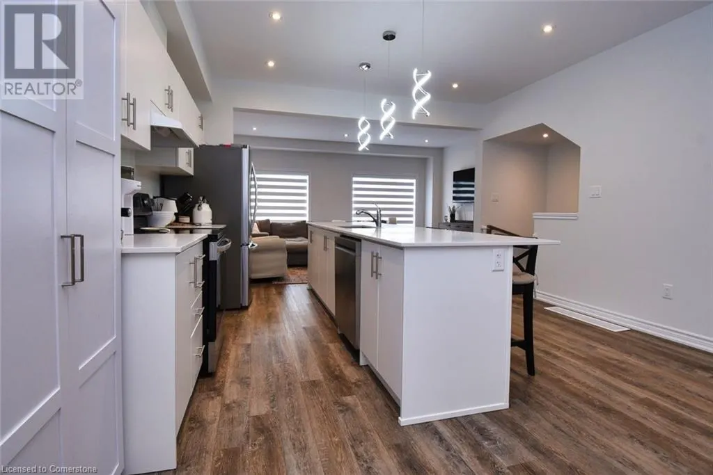 187 WILSON Street W Unit# 4, #4