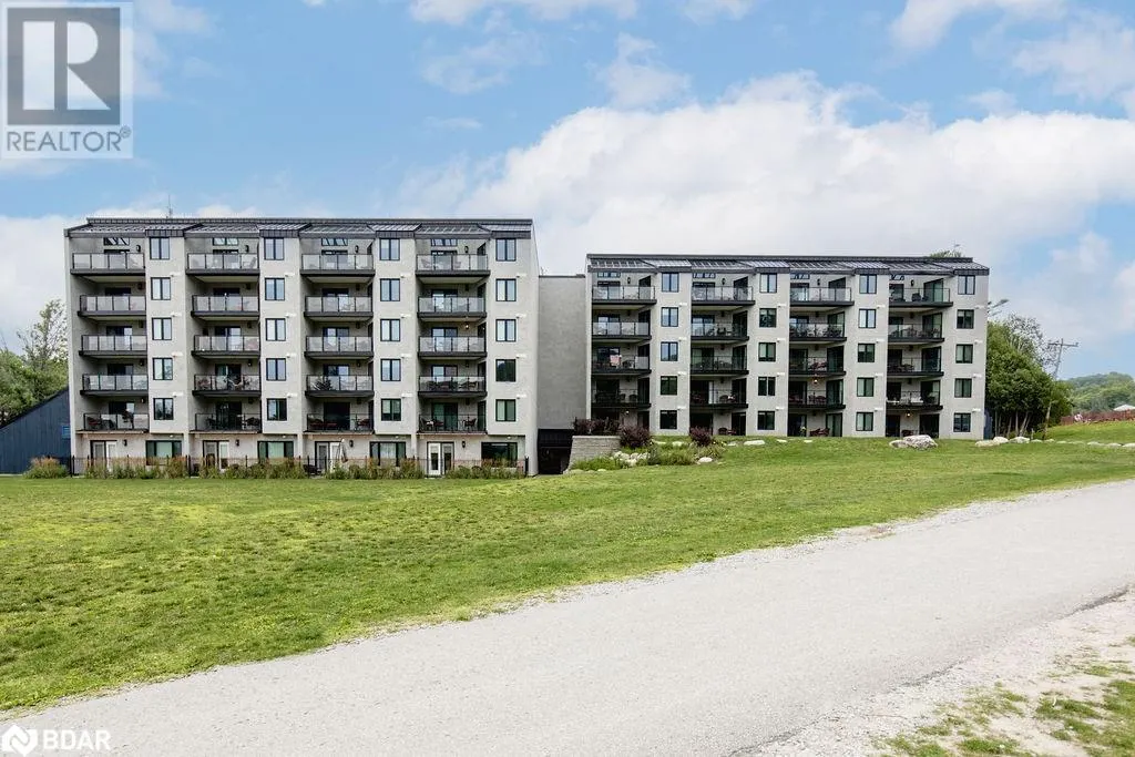80 HORSESHOE Boulevard Unit# 307, #307