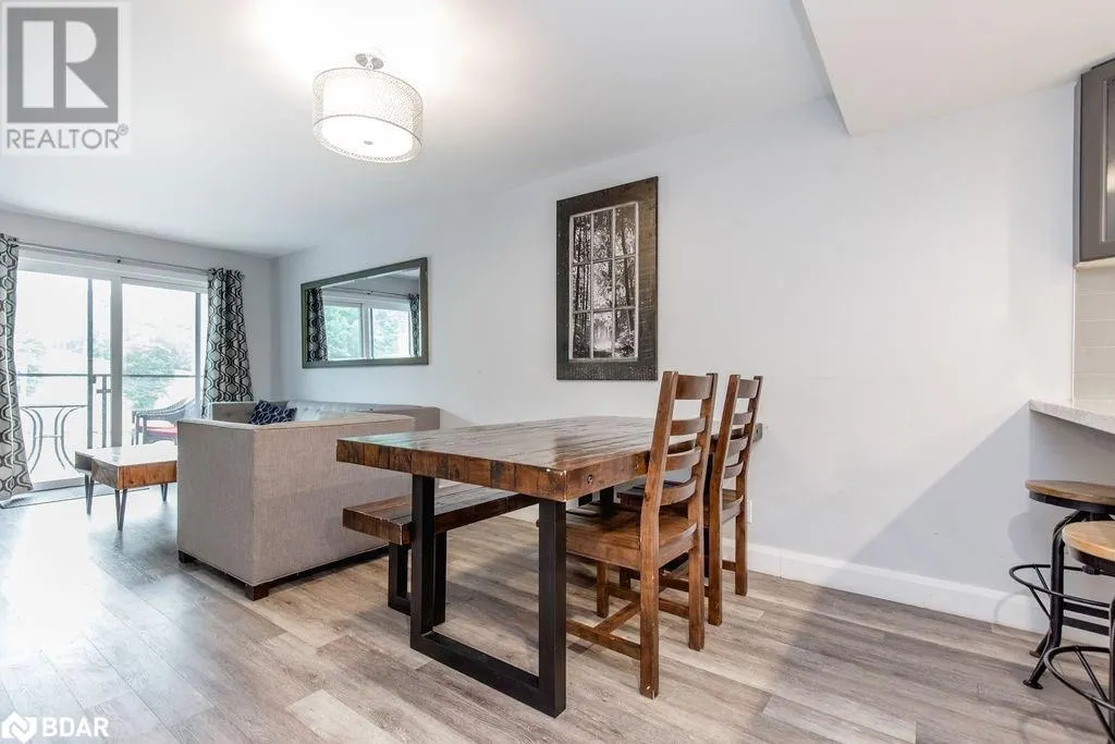 80 HORSESHOE Boulevard Unit# 307, #307