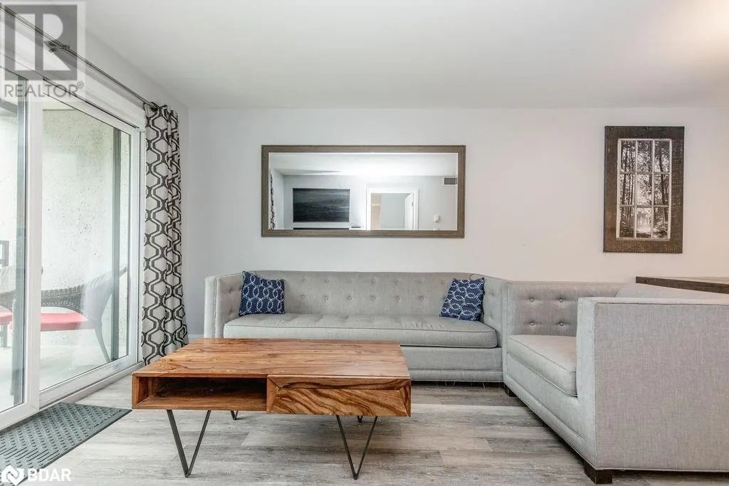 80 HORSESHOE Boulevard Unit# 307, #307