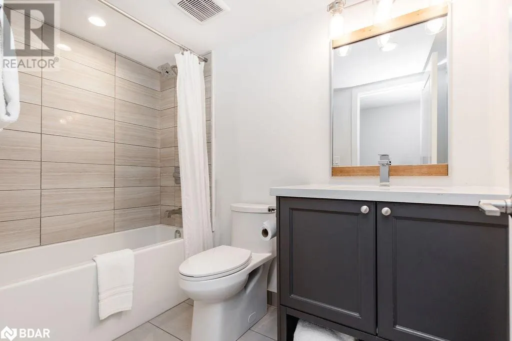 80 HORSESHOE Boulevard Unit# 307, #307