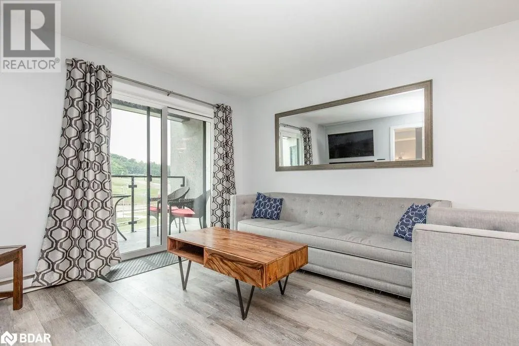 80 HORSESHOE Boulevard Unit# 307, #307