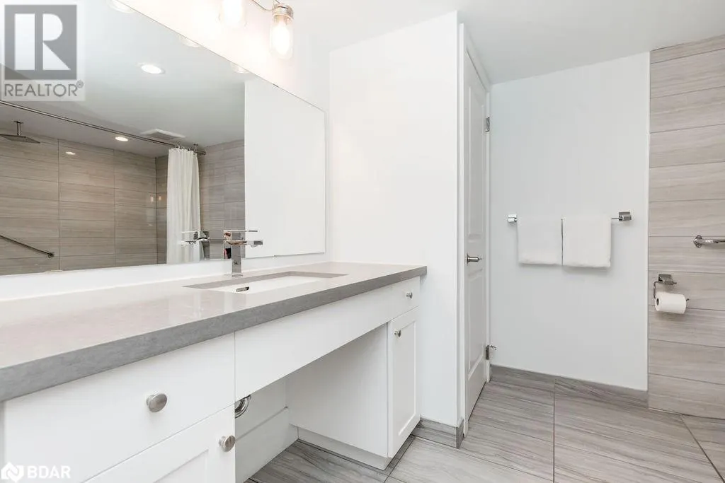 80 HORSESHOE Boulevard Unit# 307, #307