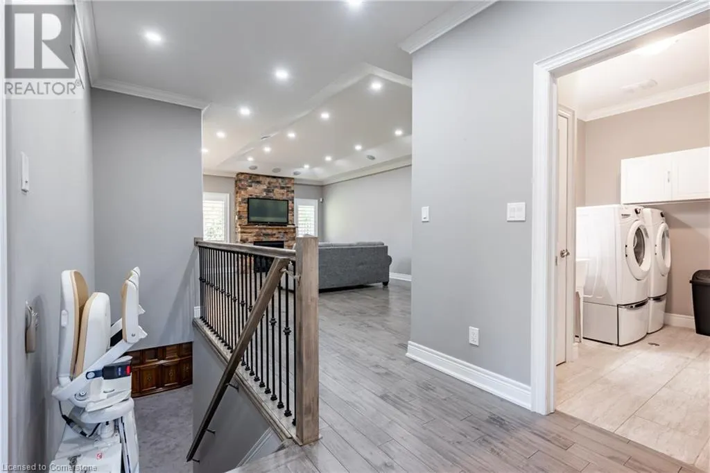 194 DONLY Drive S Unit# 12, #12
