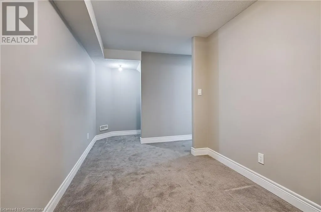 194 DONLY Drive S Unit# 12, #12