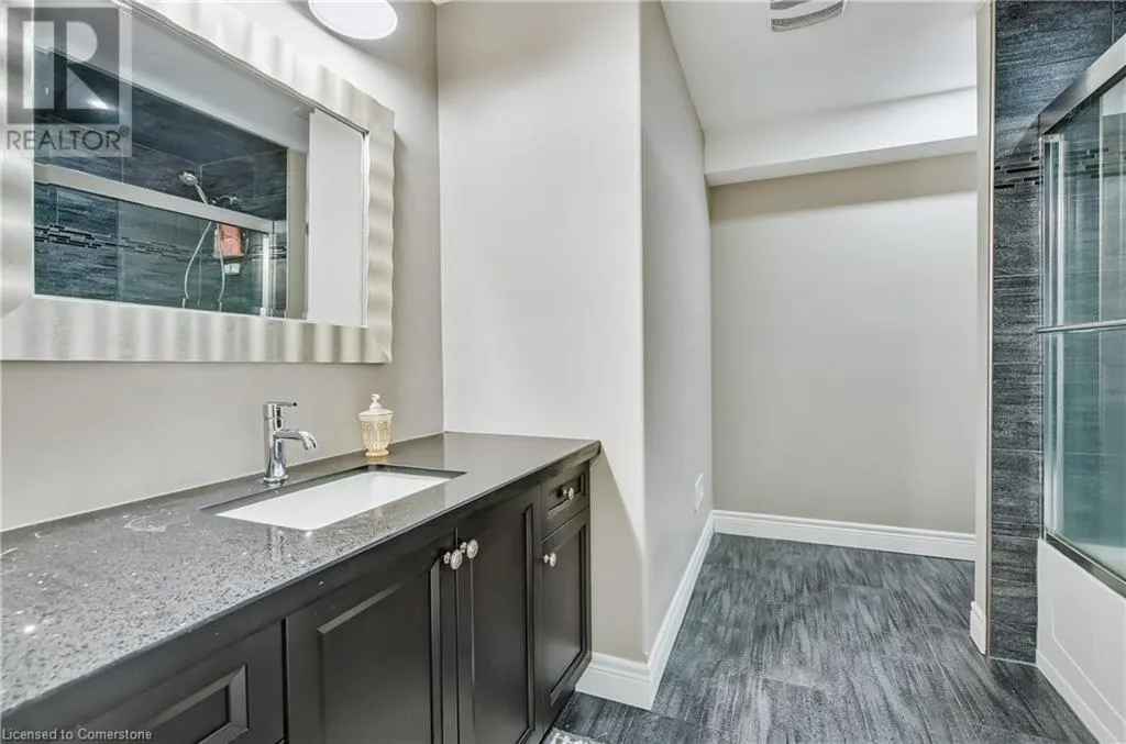 194 DONLY Drive S Unit# 12, #12