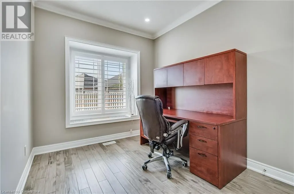 194 DONLY Drive S Unit# 12, #12