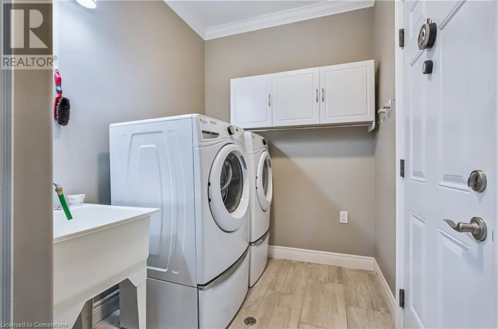 194 DONLY Drive S Unit# 12, #12