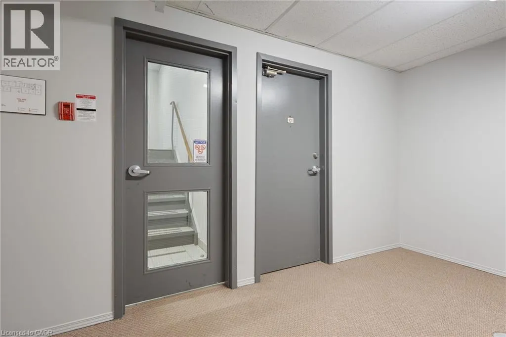 60 DONLY Drive S Unit# 101, #101