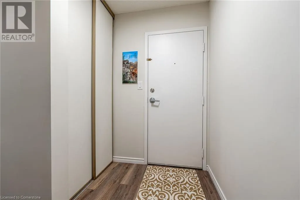 60 DONLY Drive S Unit# 101, #101