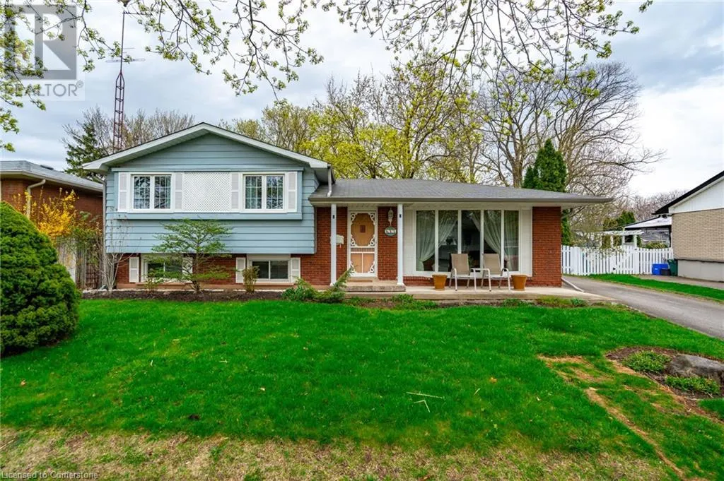 611 WOODVIEW Road