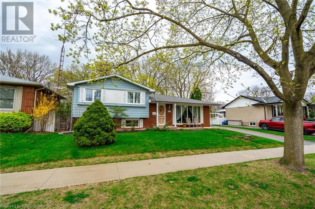 611 WOODVIEW Road