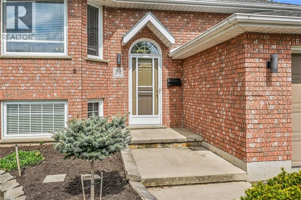 22 PASSMORE Court