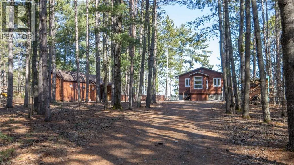 610 PINE POINT Lane