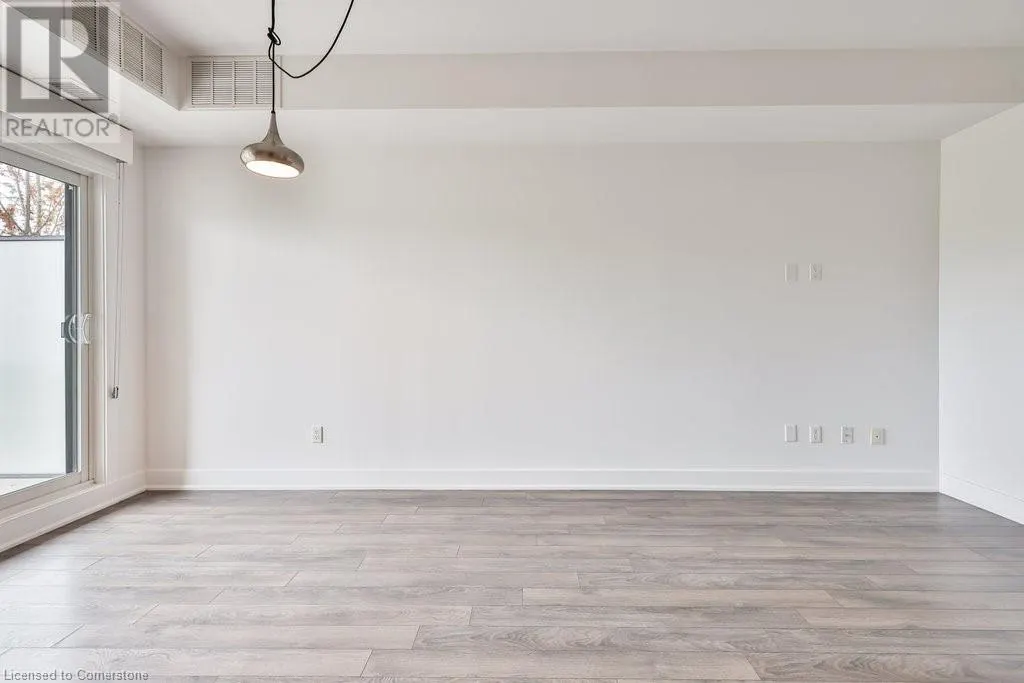 128 GARDEN Drive Unit# 207, #207