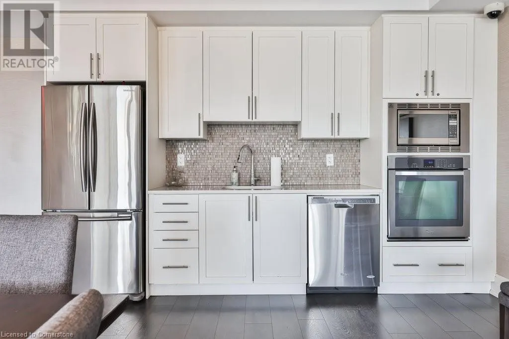 128 GARDEN Drive Unit# 207, #207