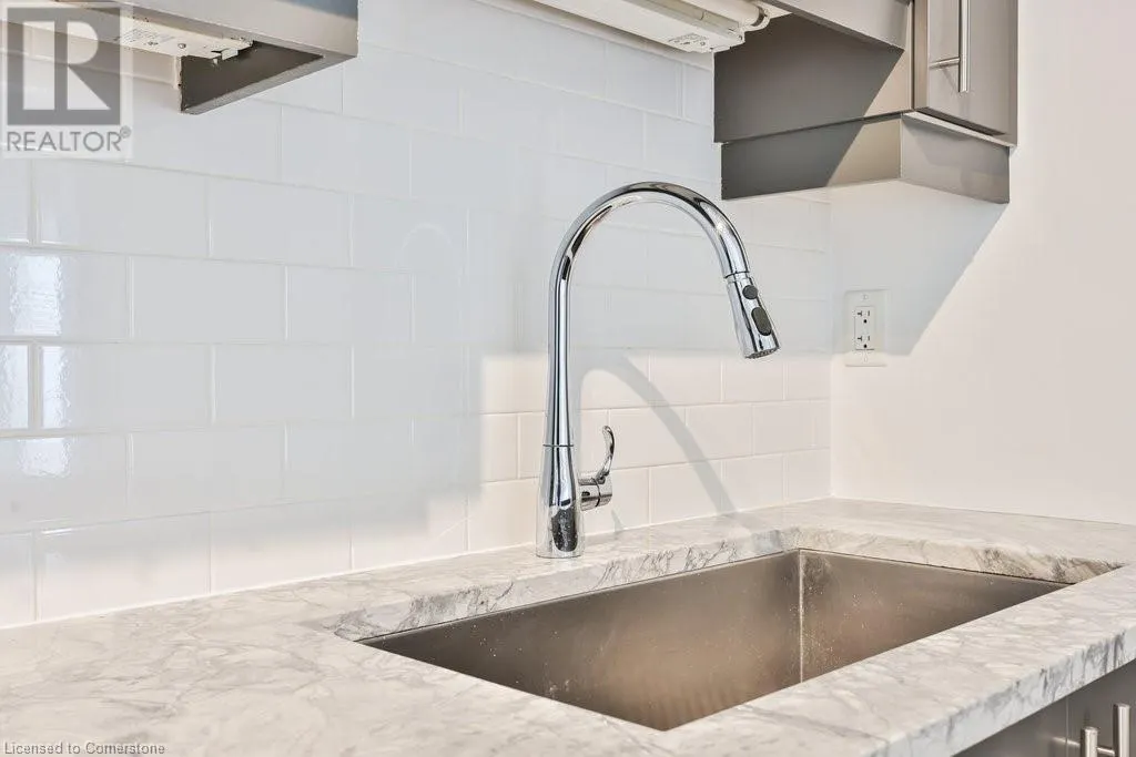 128 GARDEN Drive Unit# 207, #207