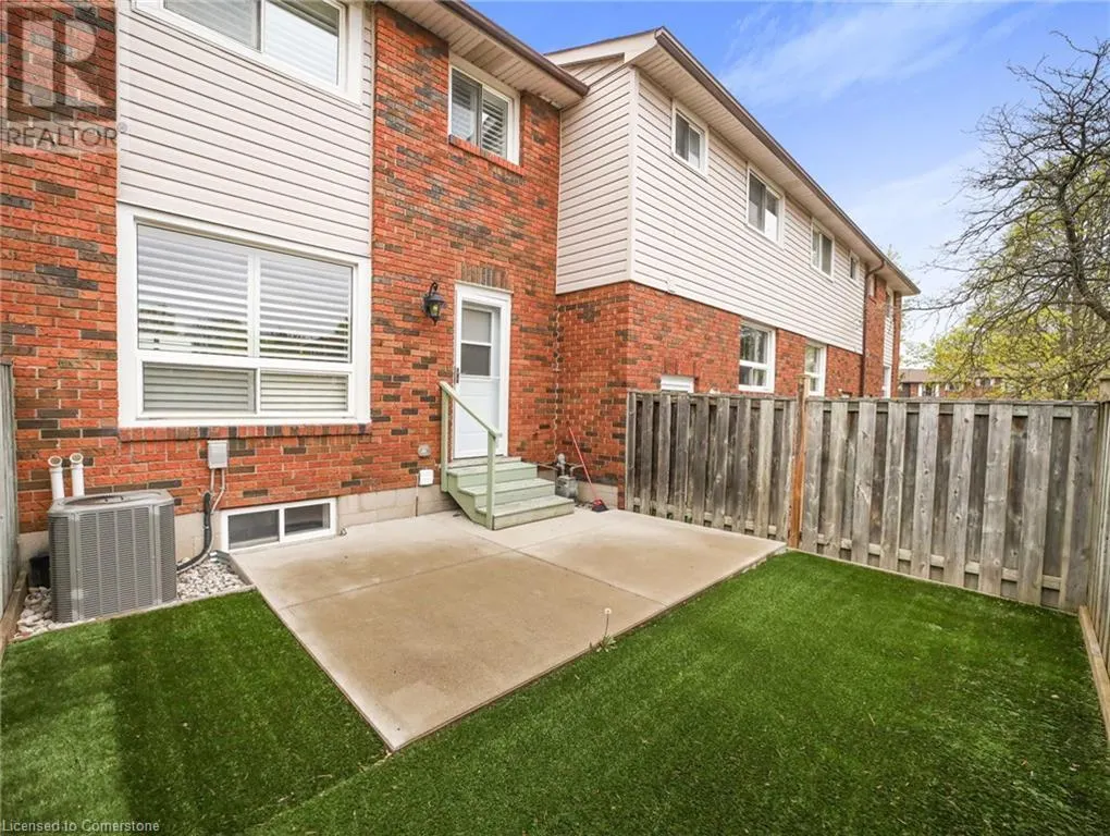 202 LAVINA Crescent Unit# 10, #10