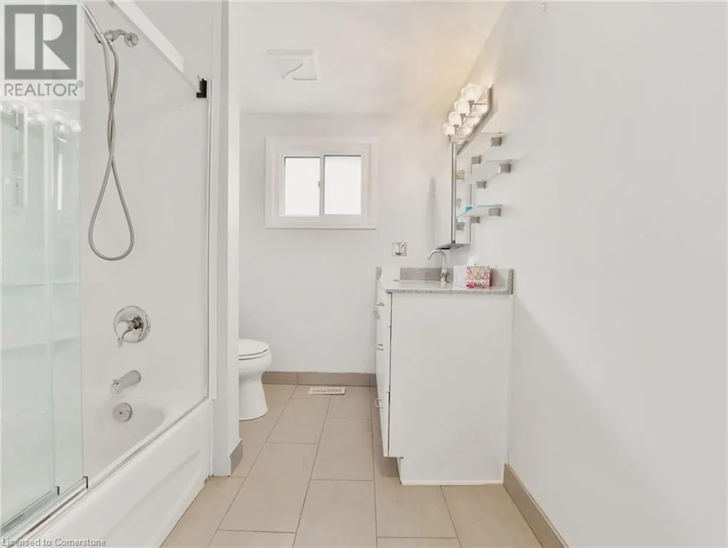 202 LAVINA Crescent Unit# 10, #10