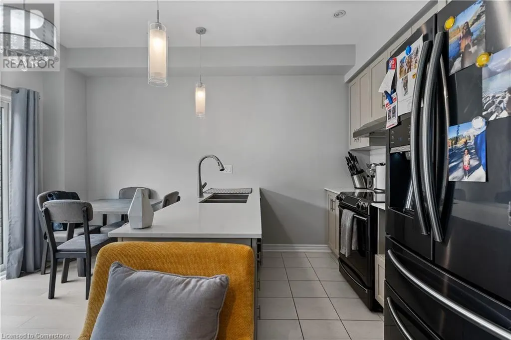 377 GLANCASTER Road Unit# 20, #20