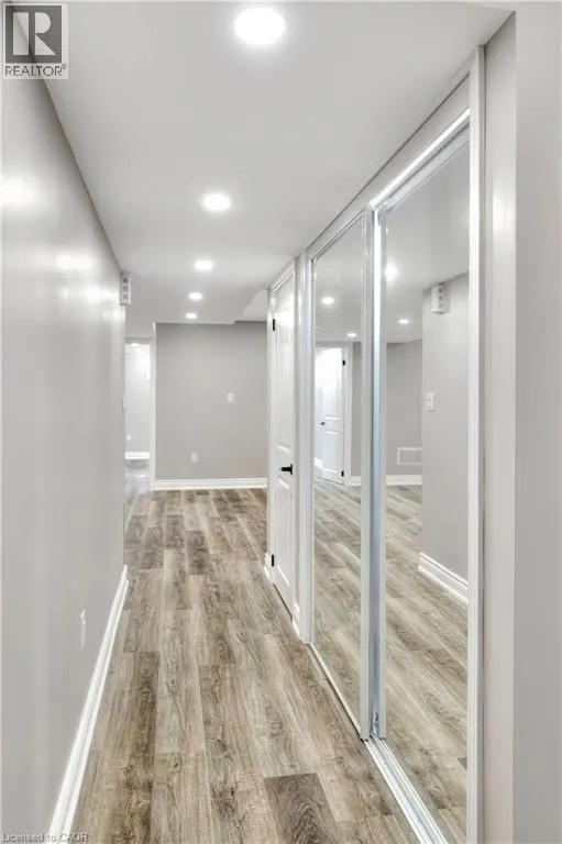 35 LOXLEIGH Lane