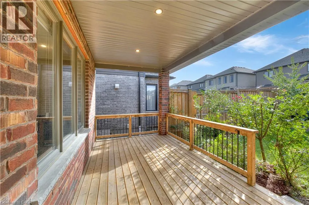 35 LOXLEIGH Lane
