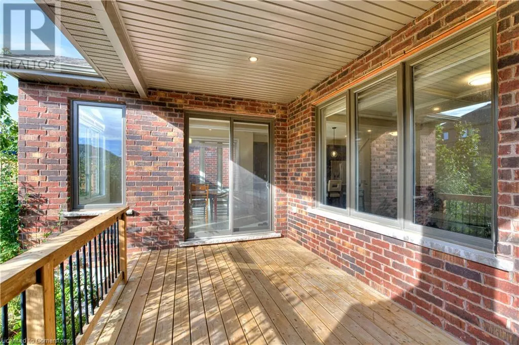 35 LOXLEIGH Lane