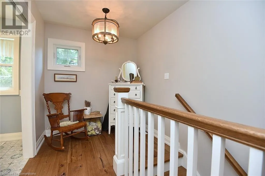 26 CORBETT Avenue