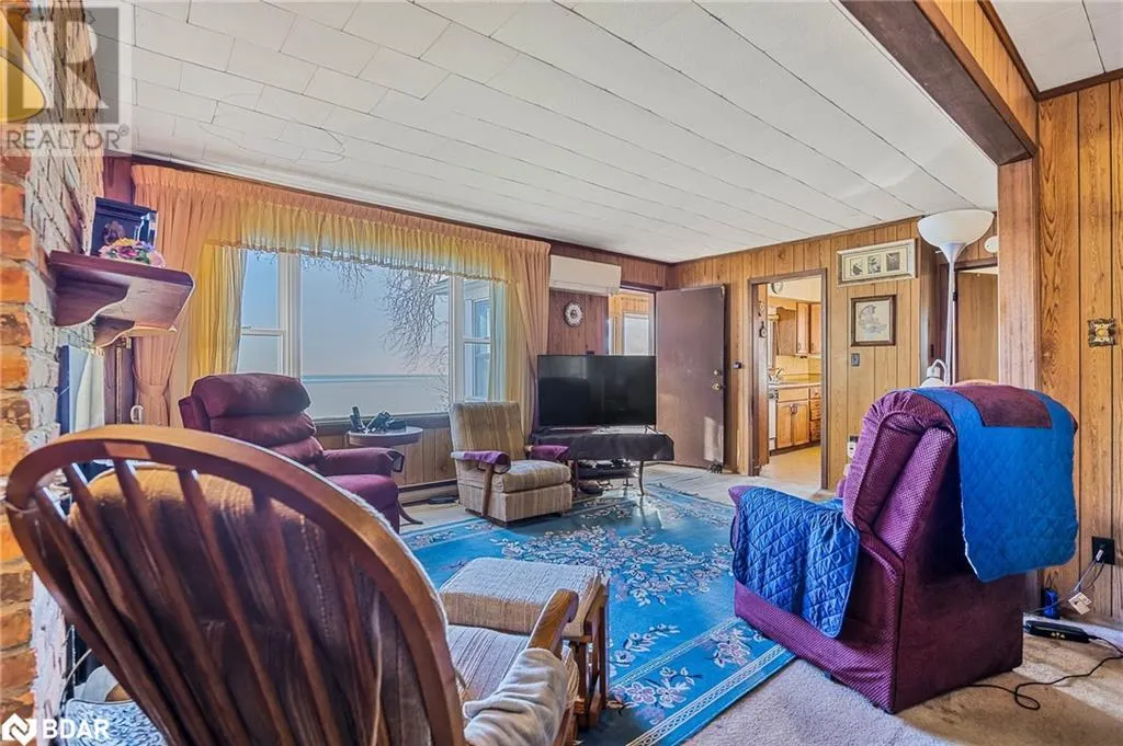 769 WOODLAND Drive