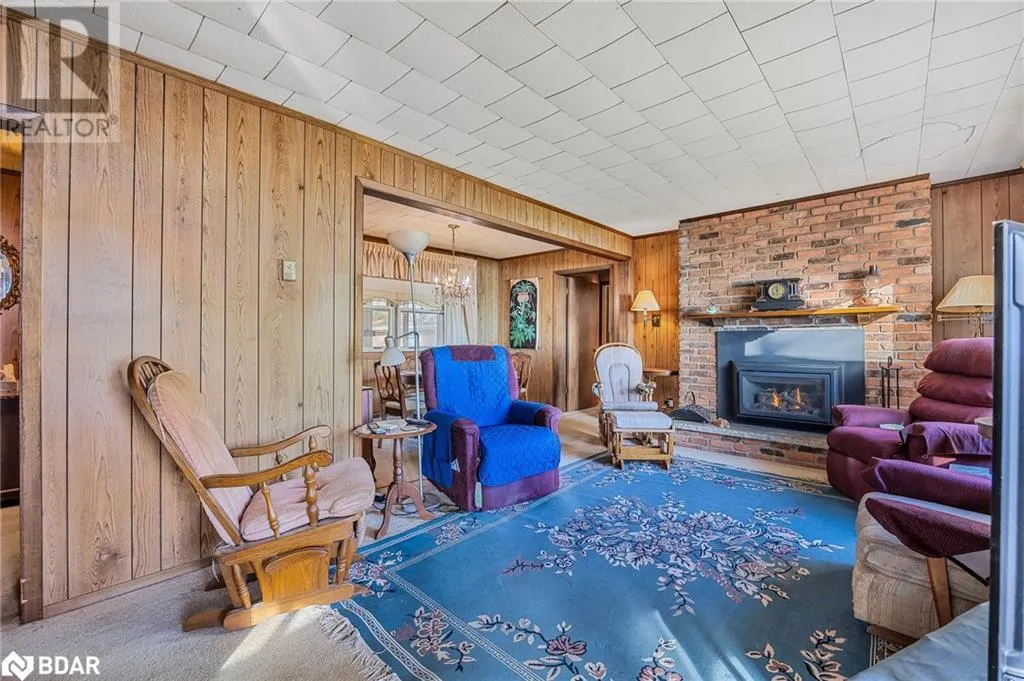 769 WOODLAND Drive
