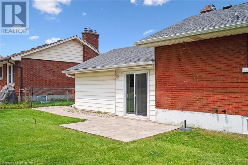 13 MEADOWVALE Avenue