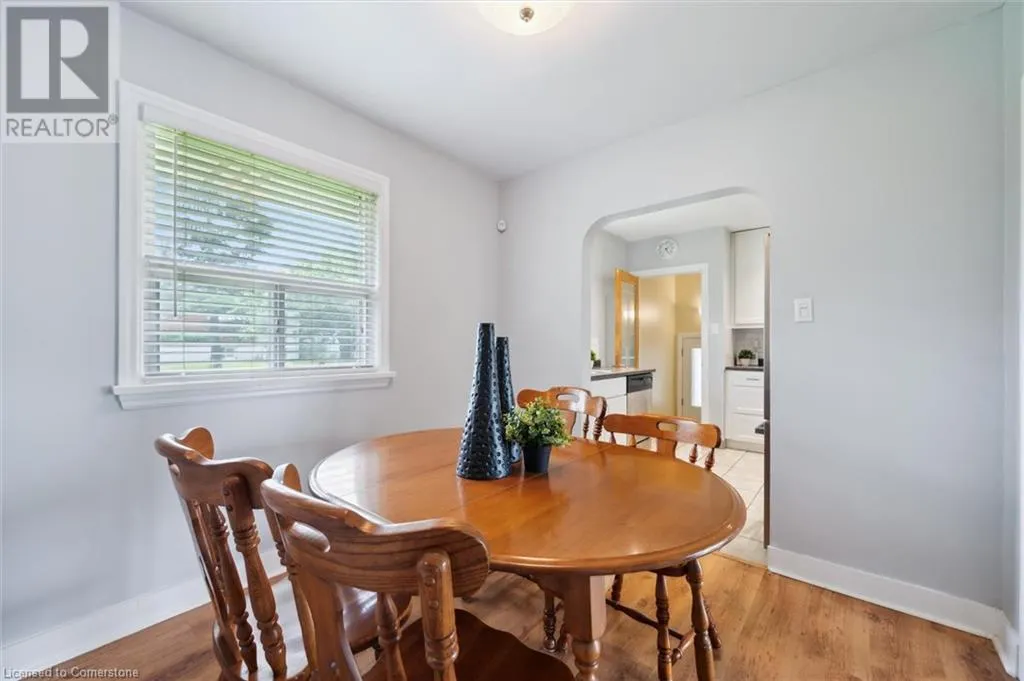 13 MEADOWVALE Avenue