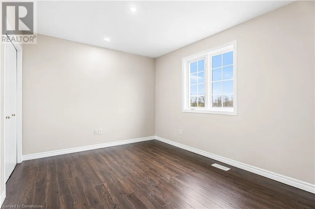 155 ELMIRA Road N