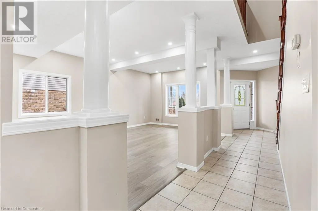 155 ELMIRA Road N